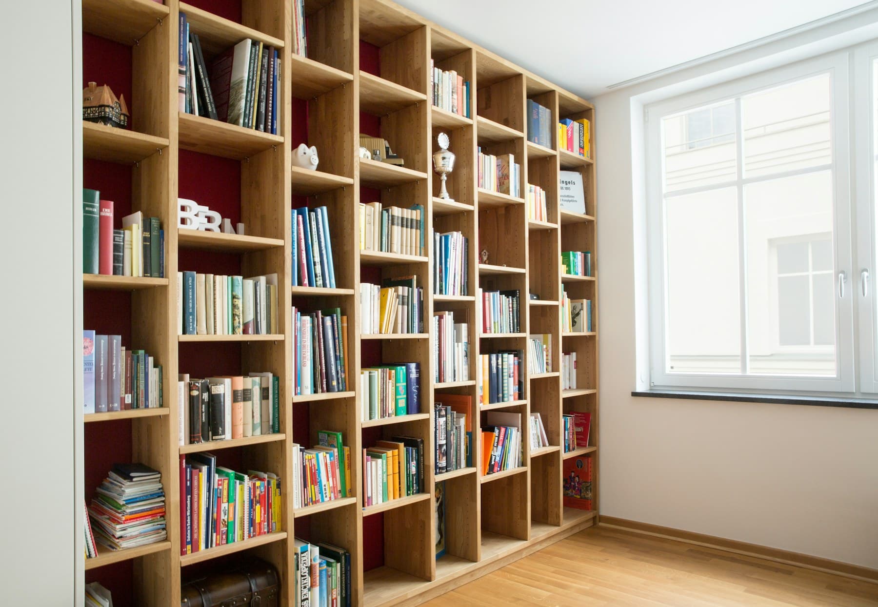 Solid oak wall bookshelf